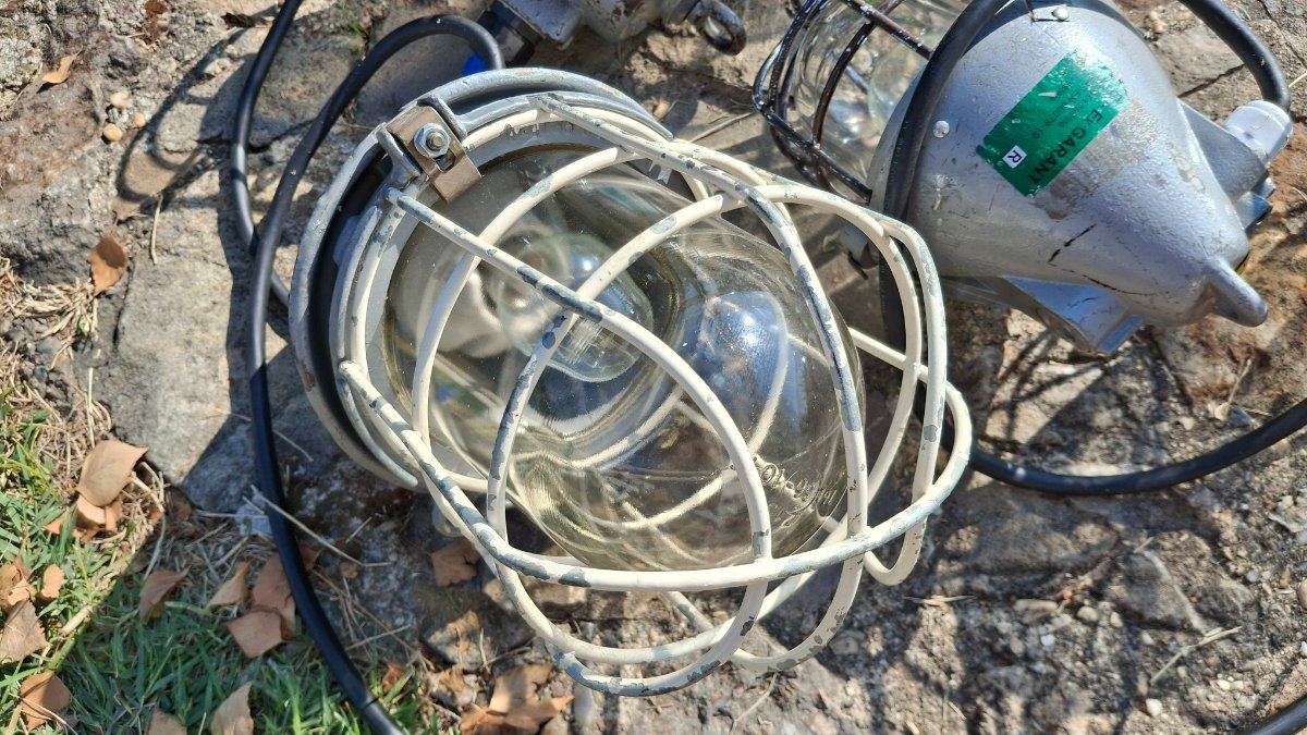 Lampe industrijske stare 5 kom