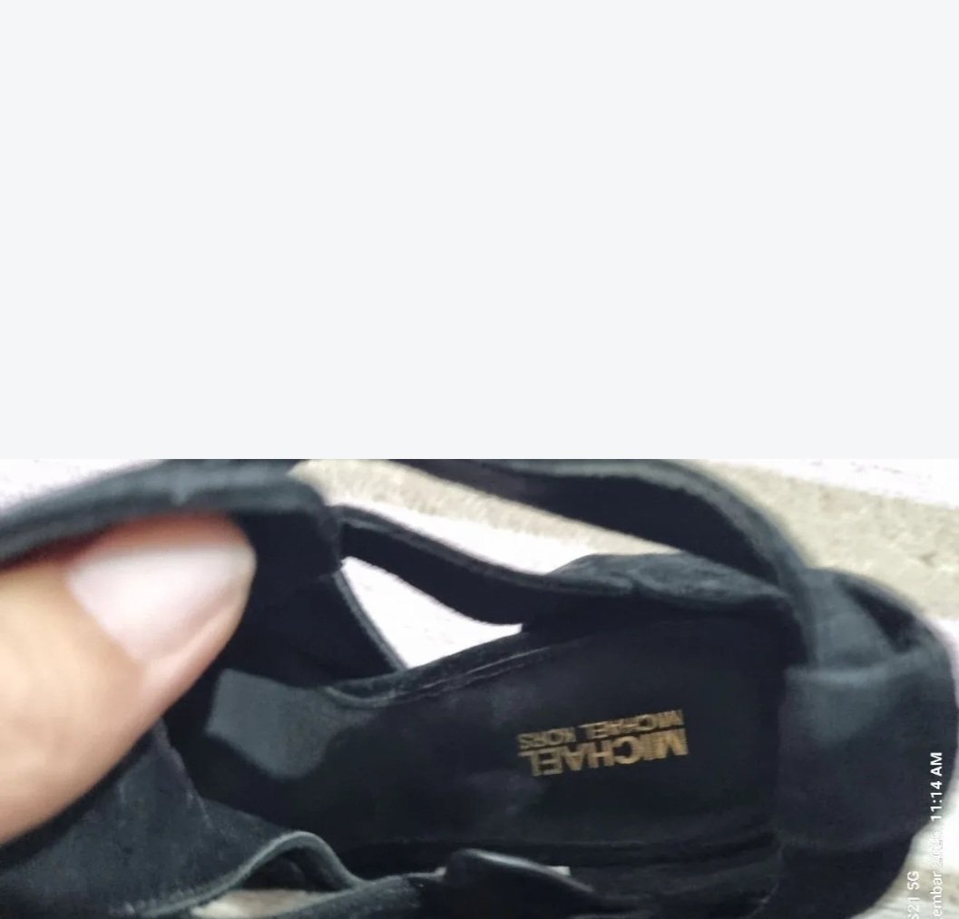 MICHAEL KORS original kožne sandale gležnjače - Broj 38