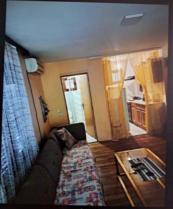 Izdaje se apartman-vikendica Ivanka,Srebrno jezero
