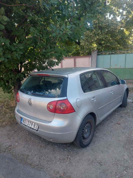 Volkswagen GOLF 5   1.9 TDI dizel  2008