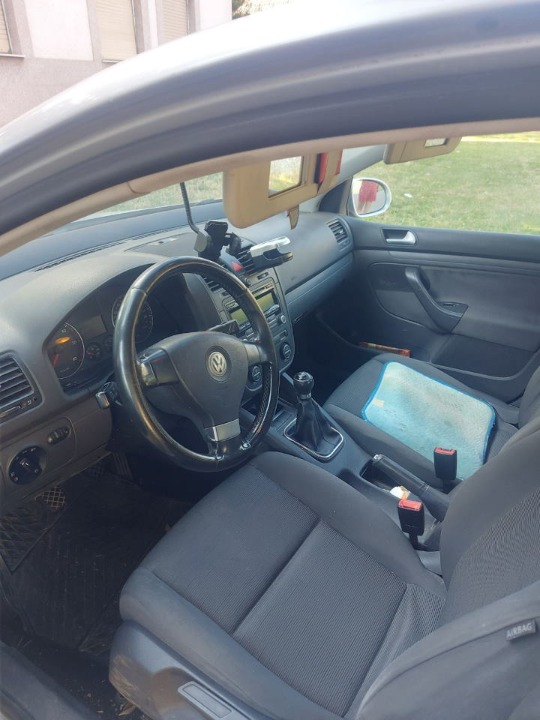 Volkswagen GOLF 5   1.9 TDI dizel  2008