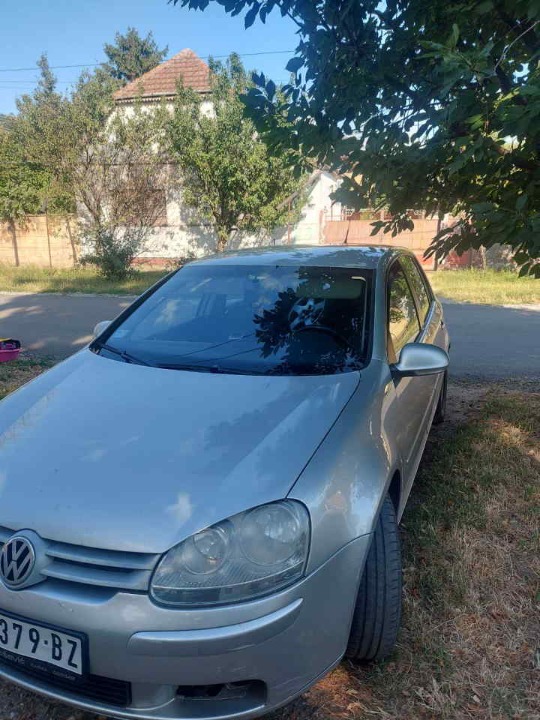 Volkswagen GOLF 5   1.9 TDI dizel  2008
