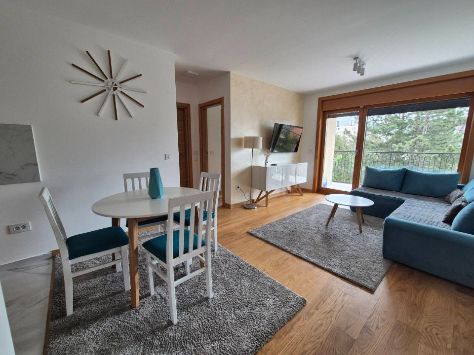 Stan na Zlatiboru , 50m od Mone ,  3.0 , parking