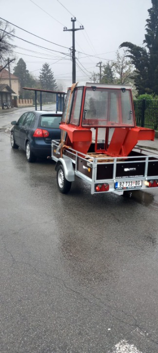 Usluge prevoza auto prilkolicom