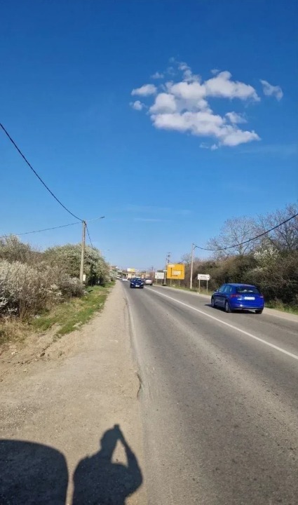 Izdaje se hala sa placem-Vozdovac,selo Rakovica (Kruzni put)