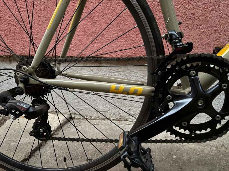 Prodajem drumski-trkački bicikl, u pitanju je Eclipse 4.0 
