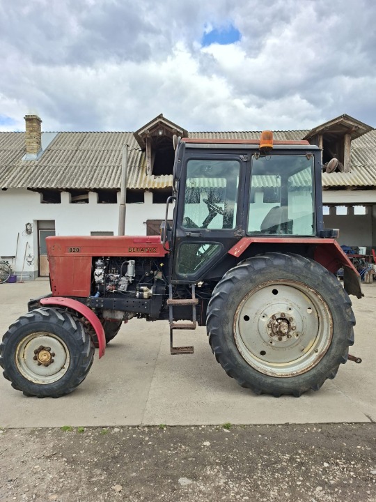 Belarus 820 