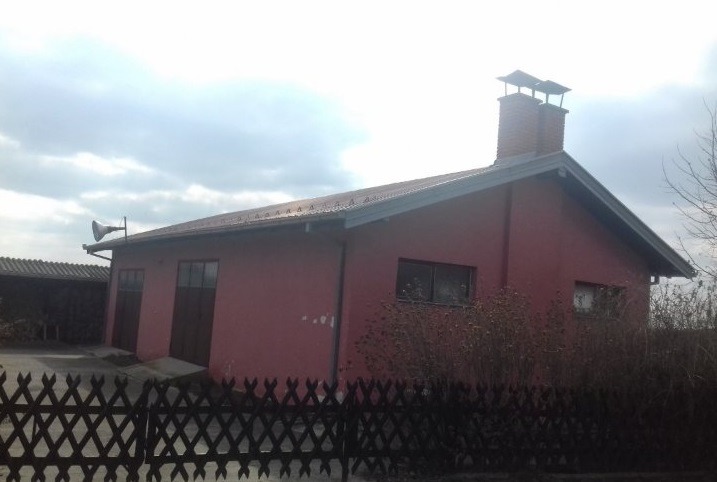 Prodajem stambeno-poslovni prostor u Despotovu-Backa Palanka