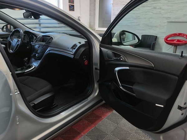 Opel Insignia 2.0cdti 