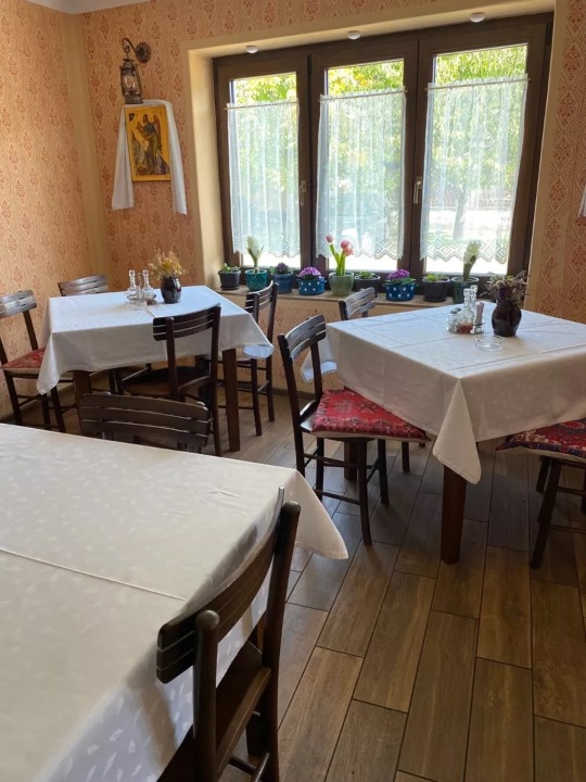 Prodaja restorana+sala za proslave+privatni parking