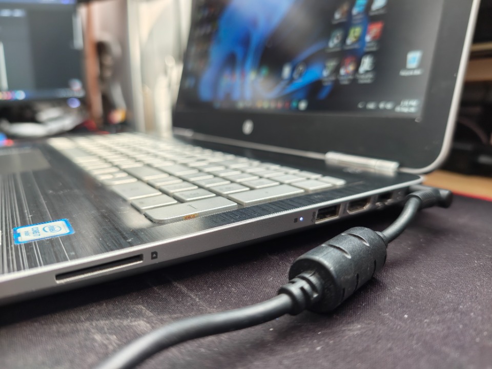 HP Pavilion Intel i7 6700HQ / GTX 960m / 16
