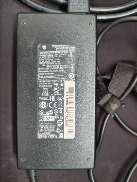 HP Pavilion Intel i7 6700HQ / GTX 960m / 16