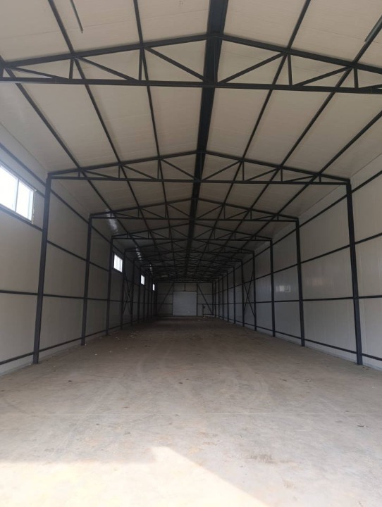  IZDAJE SE HALA – POSLOVNI PROSTOR  MAGACIN Centar naselja Busije – opština Zemun   