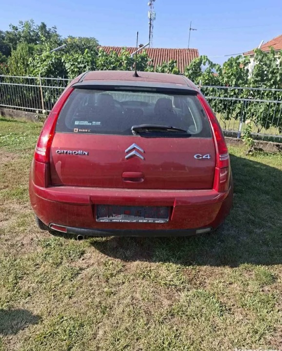Prodaja polovnih delova za Citroena i Pežoa 