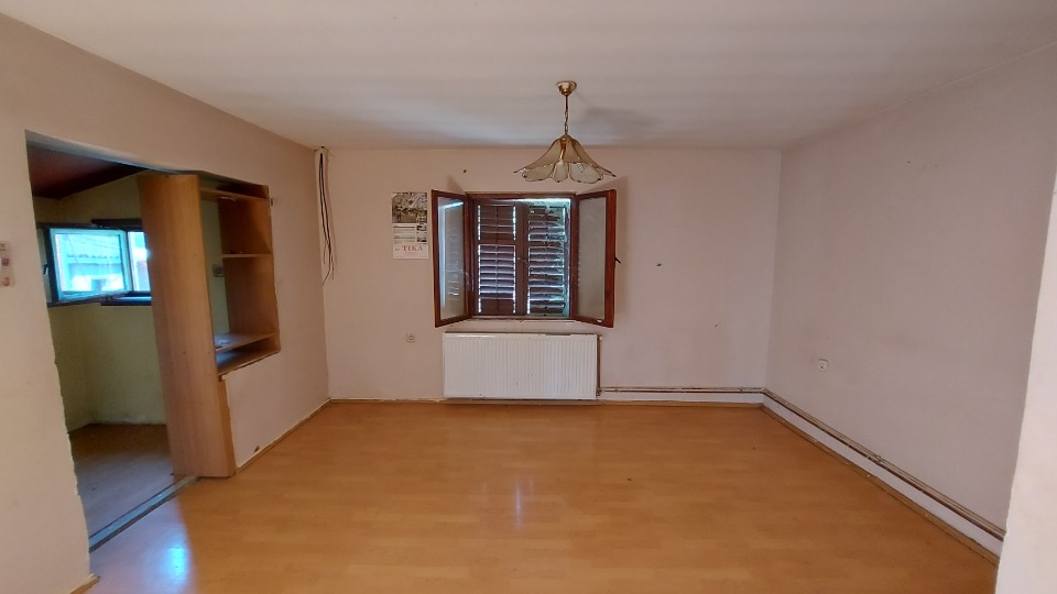 Prodajem kucu u Ivanovu-Pancevo