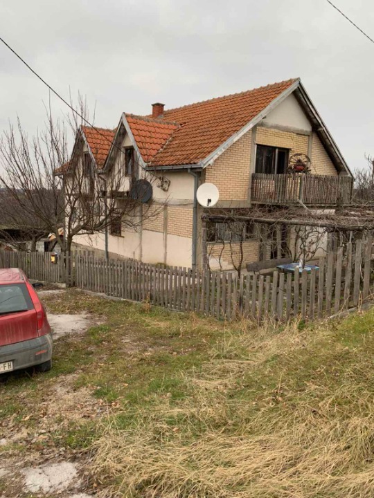 Kuca na prodaju Zivkovci-Ljig