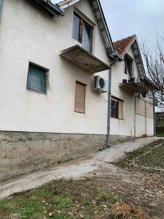 Kuca na prodaju Zivkovci-Ljig